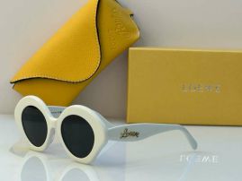 Picture of Loewe Sunglasses _SKUfw55590516fw